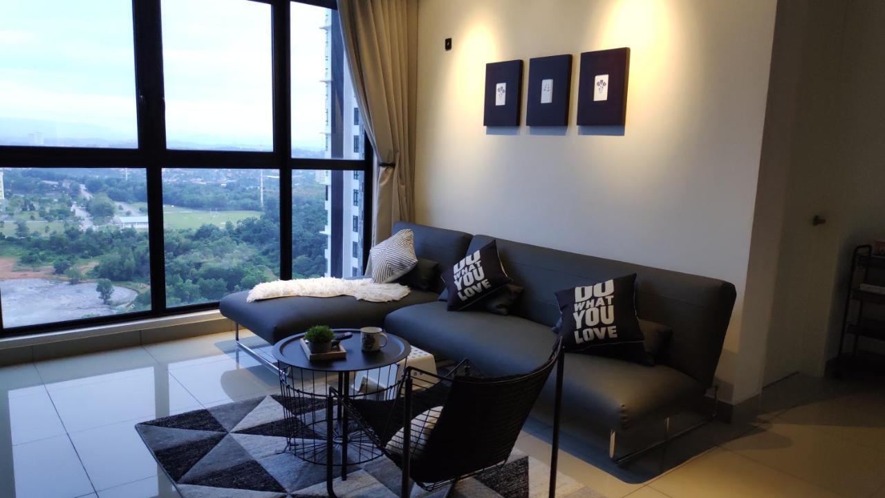 Conezion Luxury 3Br For 7Pax @Ioi Resort Путраджая Екстериор снимка